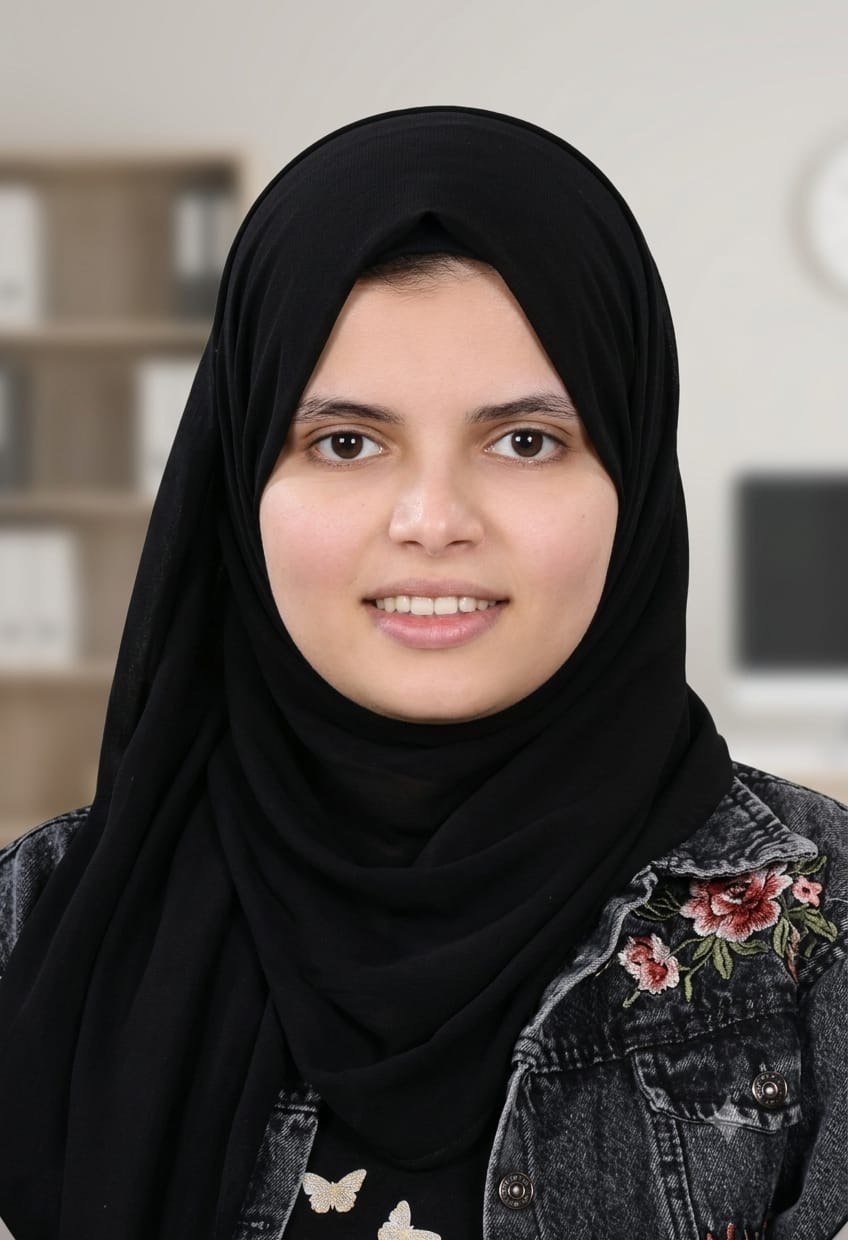 الأستاذة آية احمد عامر